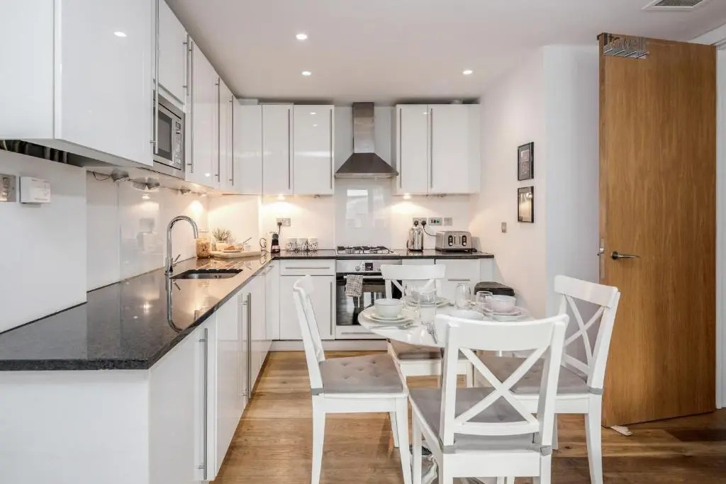 The Heart of Covent Garden Sleeps 4