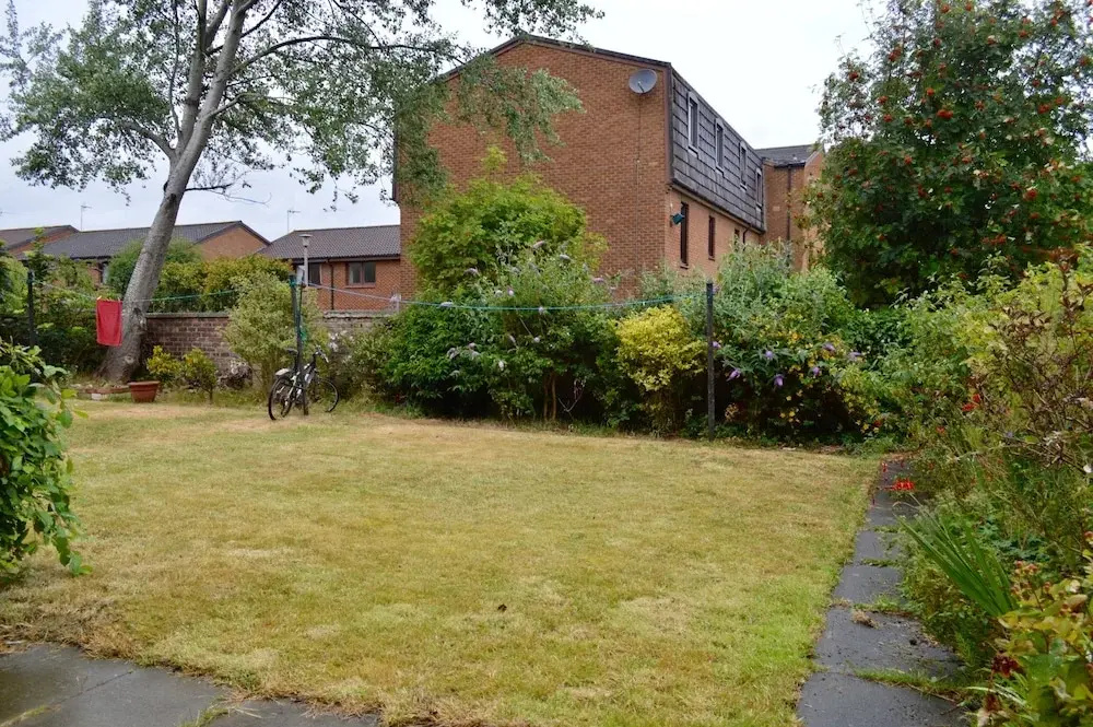 2 Bedroom Apartment in Blackford