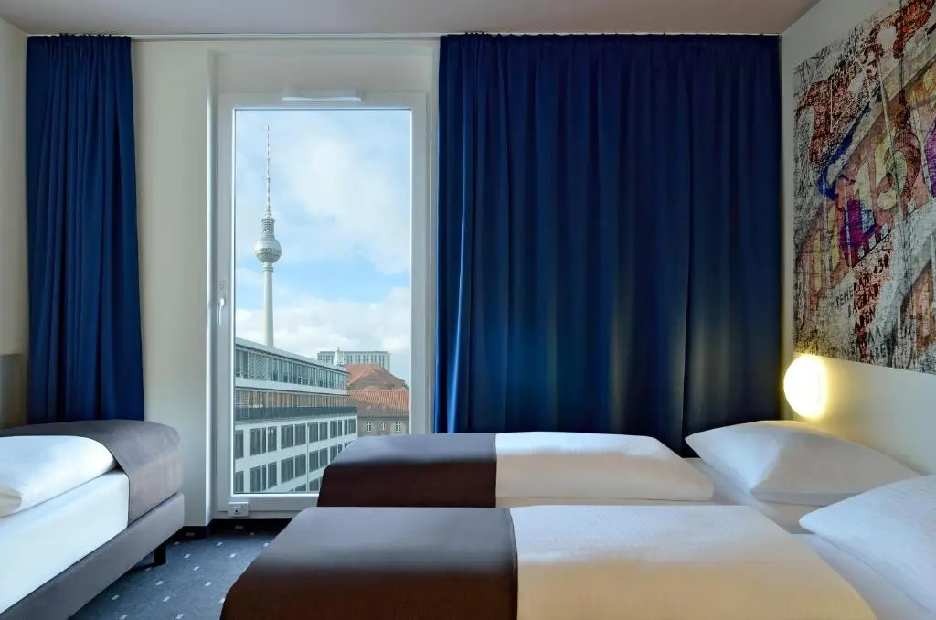 Triple room