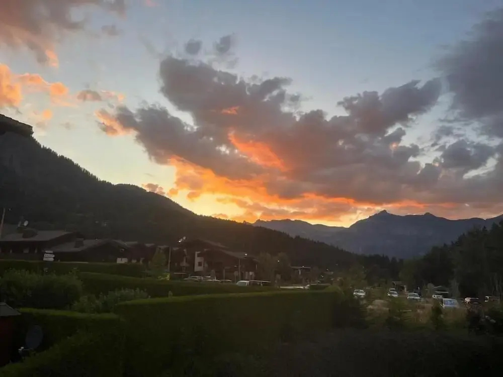 Appartement 1 chambre Les Houches aux pieds des pistes vue montagne