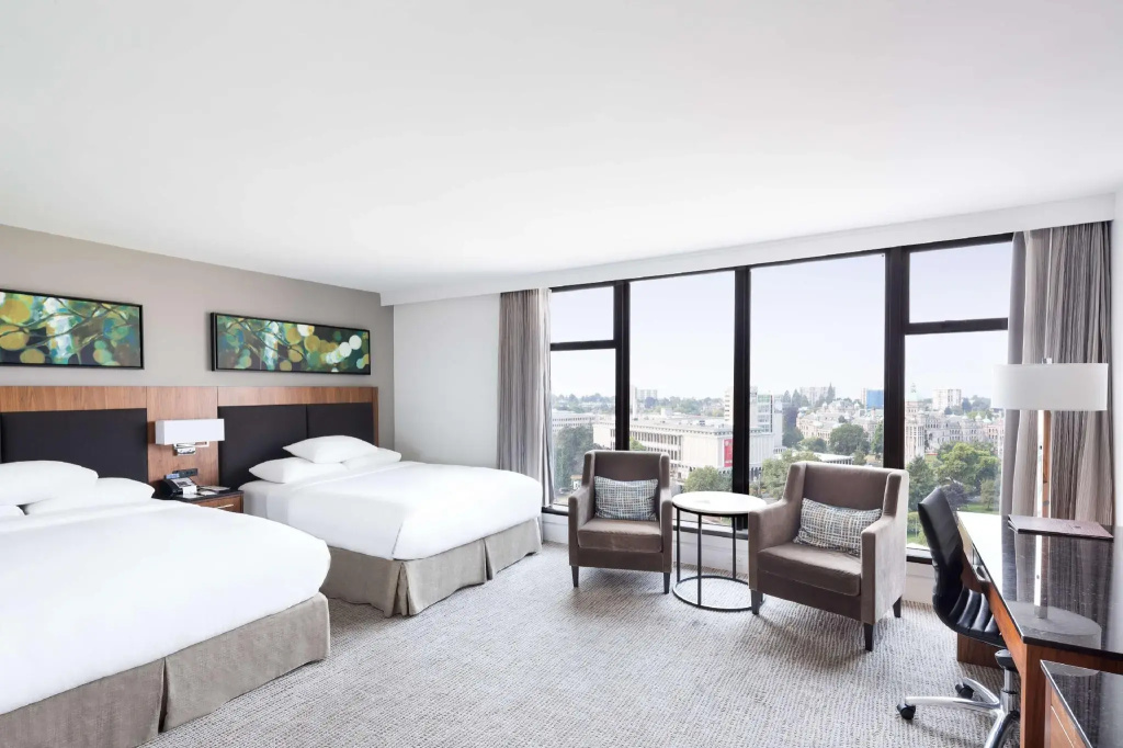 Standard Quadruple room with mountain view
