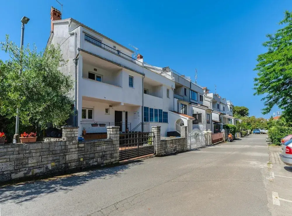 Apartment in Porec Near Sand Beach