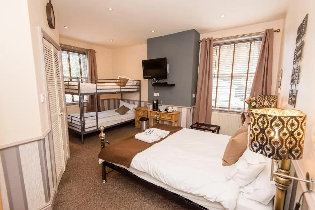 Dimple Well Lodge Hotel - Chambres