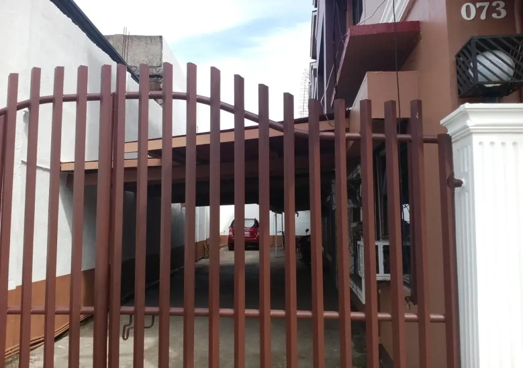 Balcony & Terrace