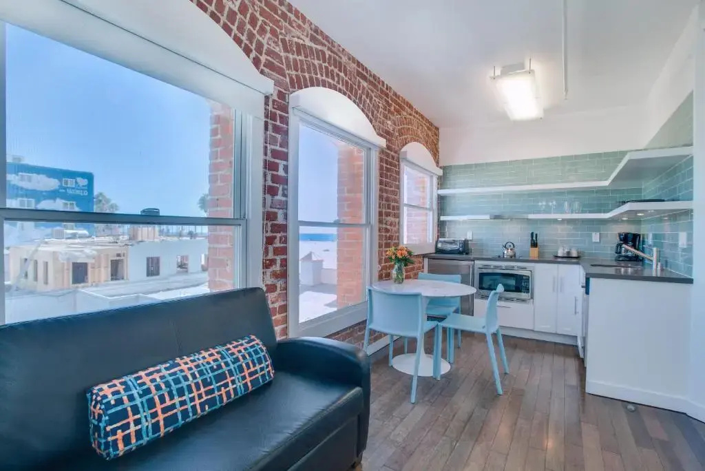 Venice Breeze Suites - Chambres