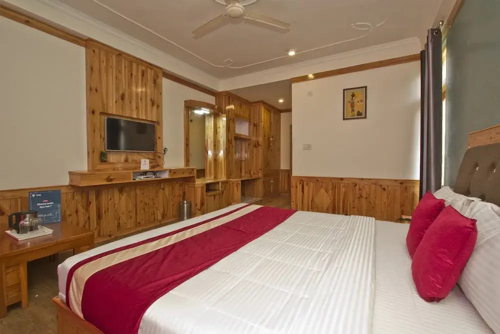 Bedroom