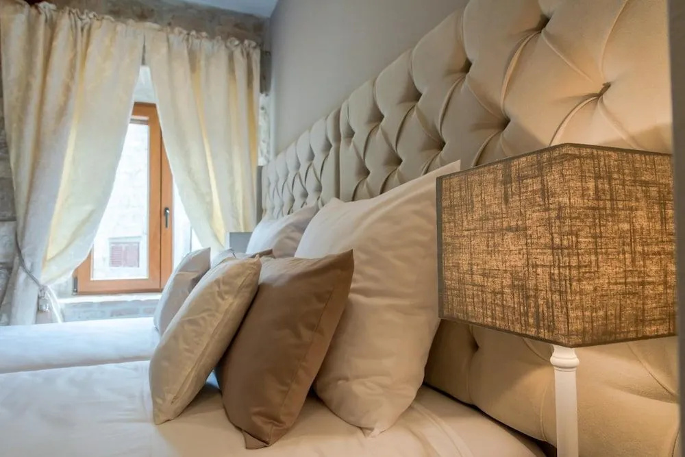 Jupiter Lux Rooms - 5