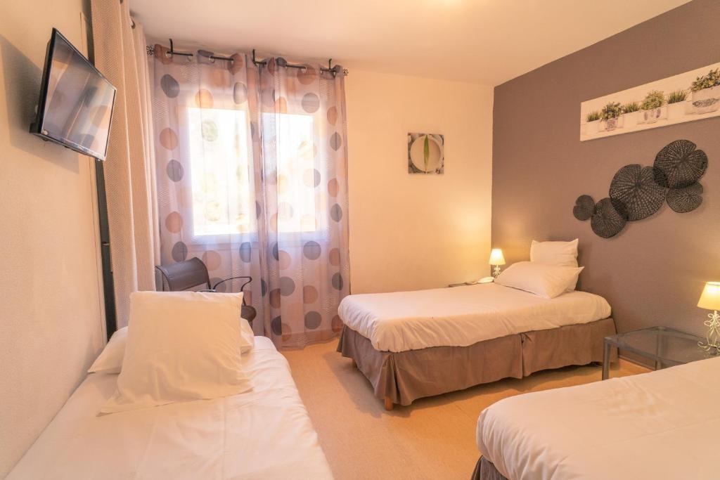 Hotel le president GARE TGV NIMES PONT DU GARD - Chambres