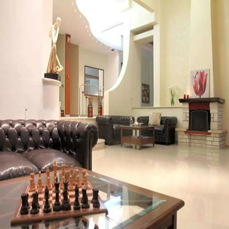 Lobby & Reception