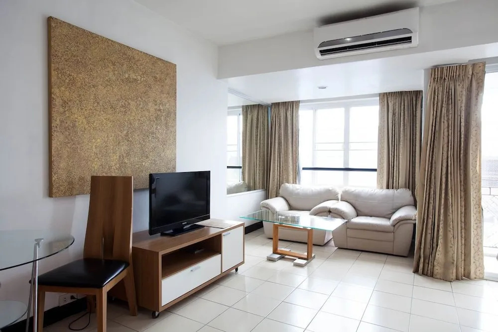 Galare Thong Tower - Chambres
