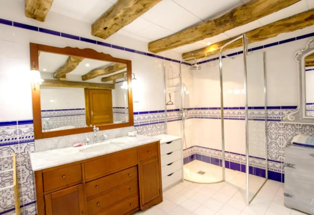 Afficher la photo 7 — Villa de 6 chambres avec piscine interieure jardin amenage et wifi a Carlux