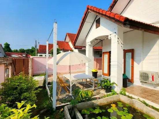 GOOD VIBE garden house Sattahip