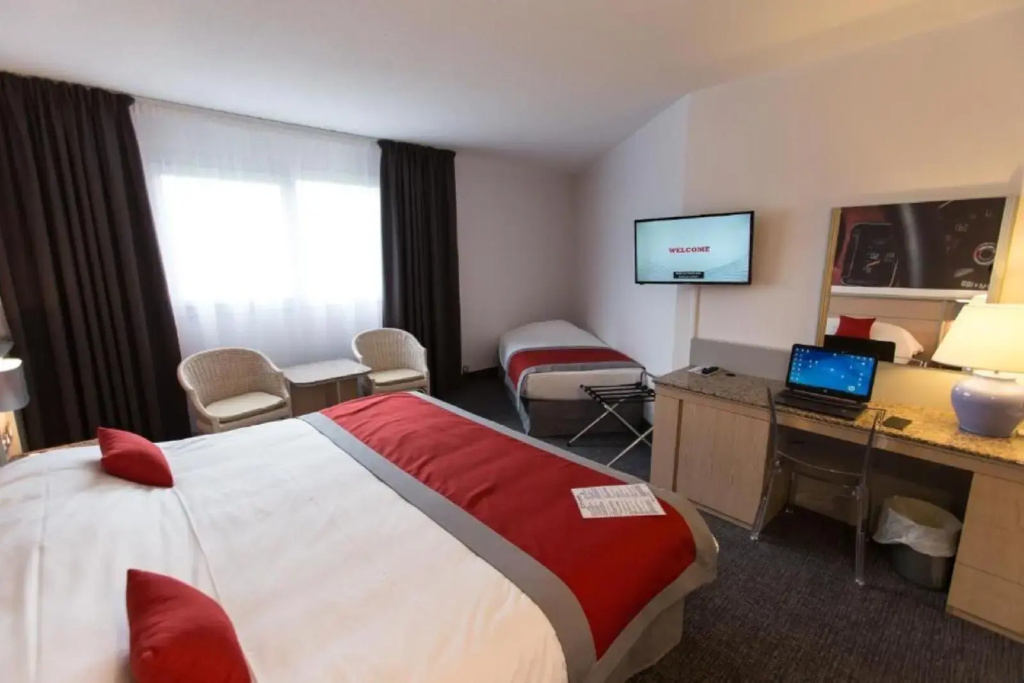 Hotel photo 30