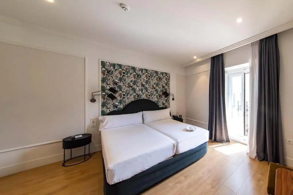 Superior Double room (full double bed)