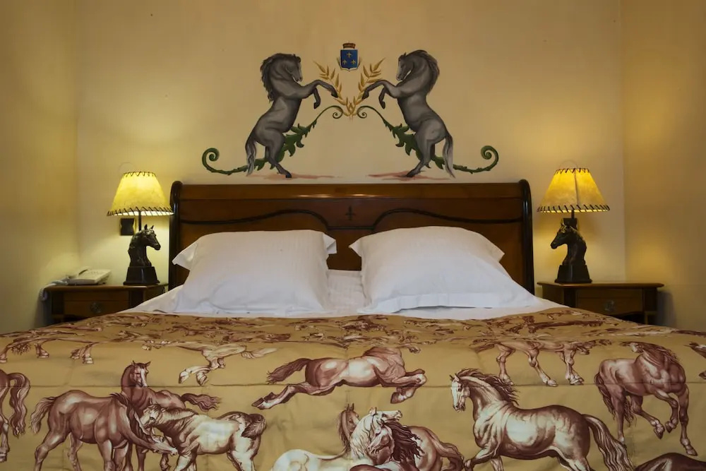 La Grange De Conde Chateaux Et Hotels Collection - Chambres