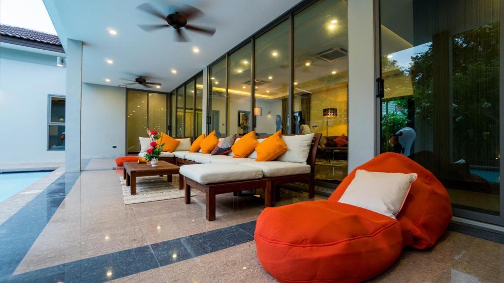 Вилла Deluxe с 5 комнатами в Villa Navin Resort