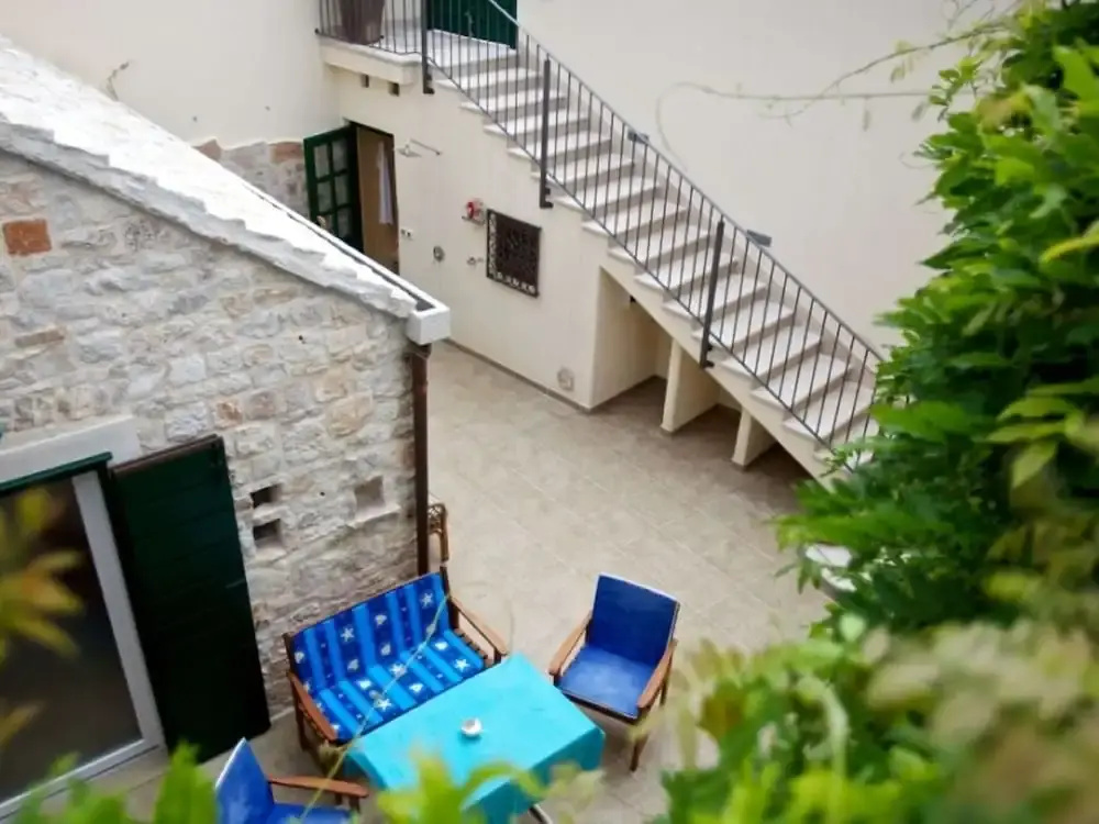 Adorable Villa With Swimming Pool and sea View