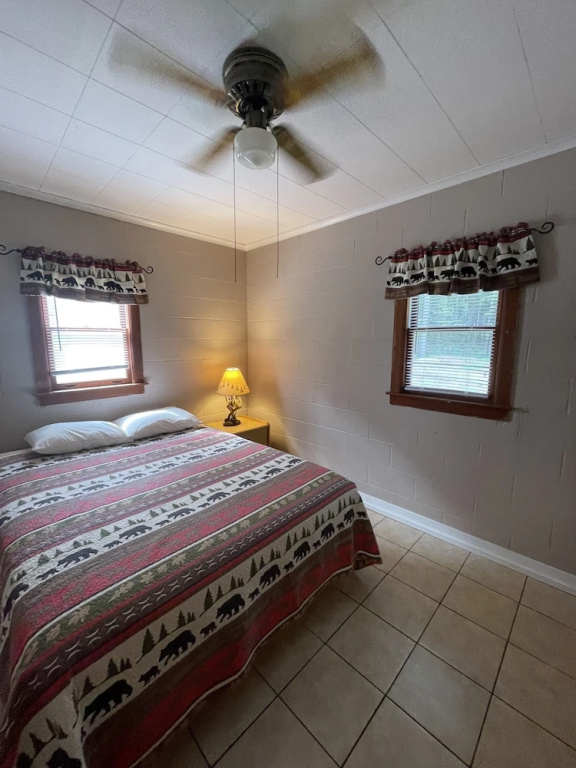 2 Bedrooms Family Cottage with balcony and with mountain view