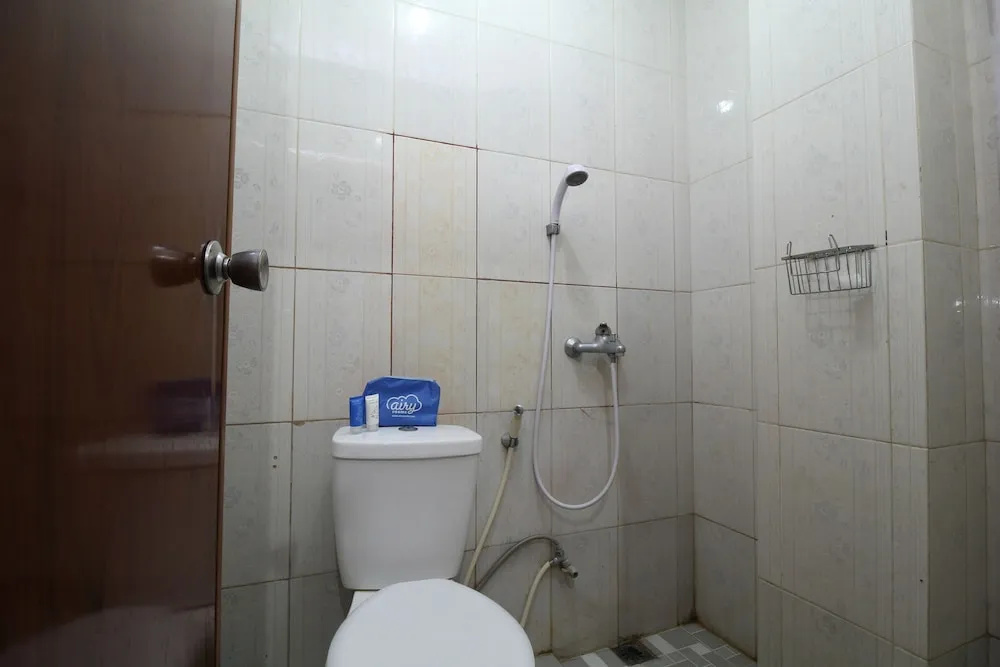 Airy Eco Syariah Tebet Stasiun Cawang Asem Baris Raya 158 - Général
