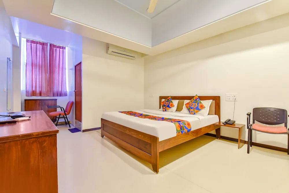 FabHotel Shivam