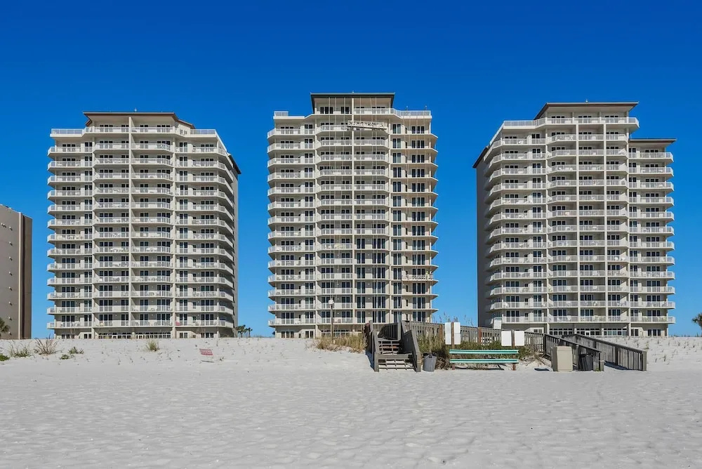 Inn At Summerwind 701