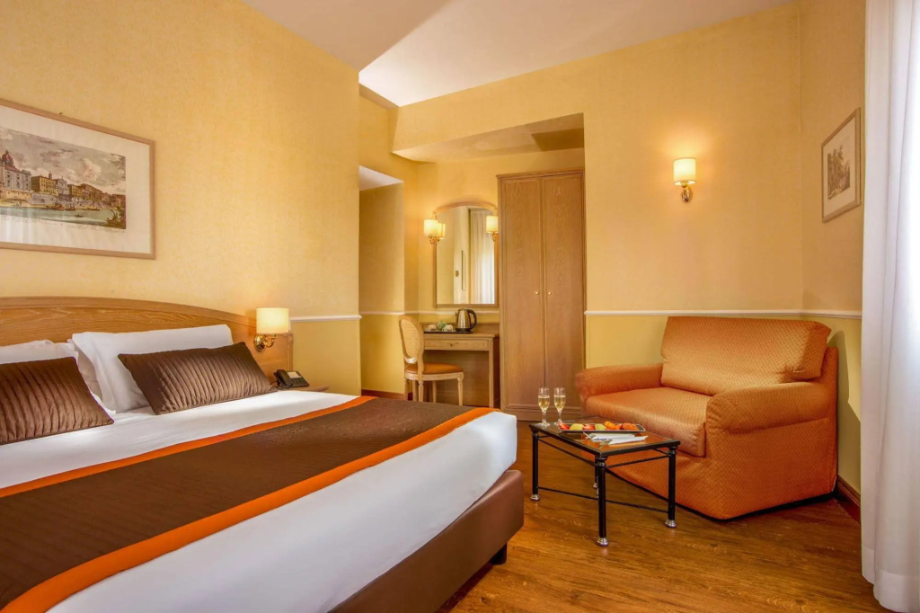 Hotel photo 8