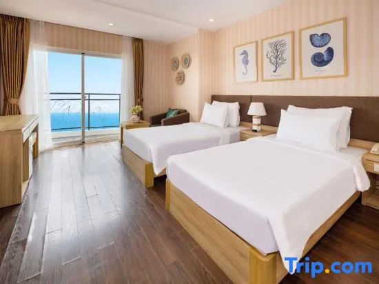 Deluxe Double room with sea view (twin beds)