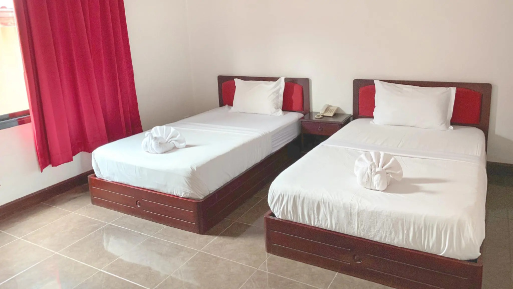 Standard Double room (twin beds)