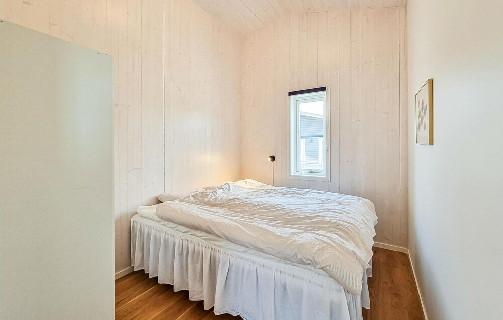 Beautiful Home in Åsensbruk With 2 Bedrooms