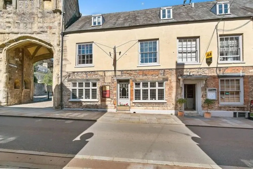 The Ancient Gatehouse Hotel