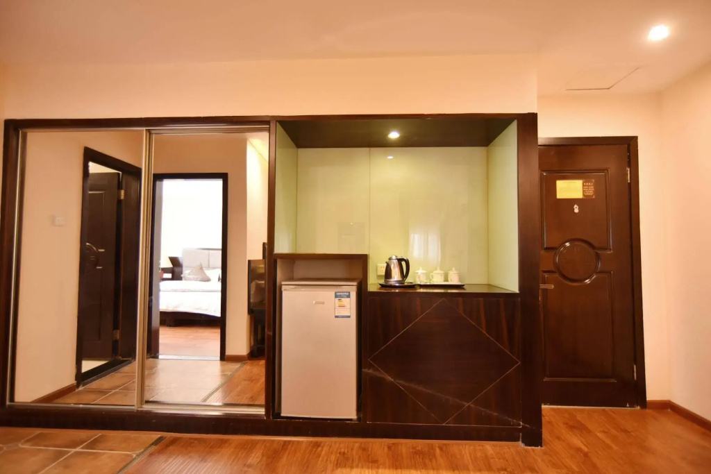 Hotel photo 11