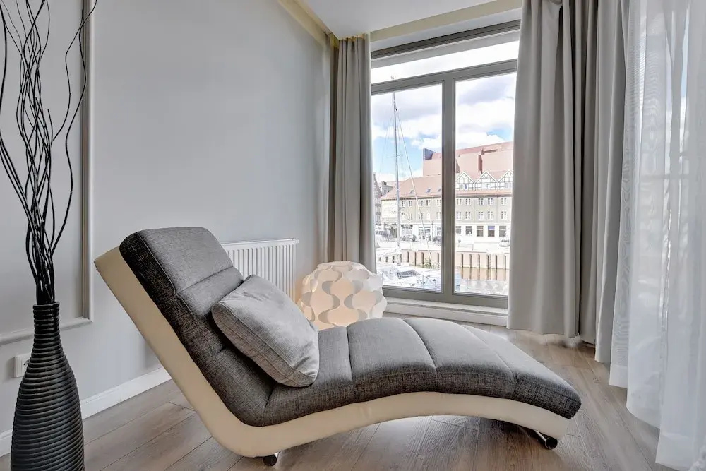 Balcony & Terrace