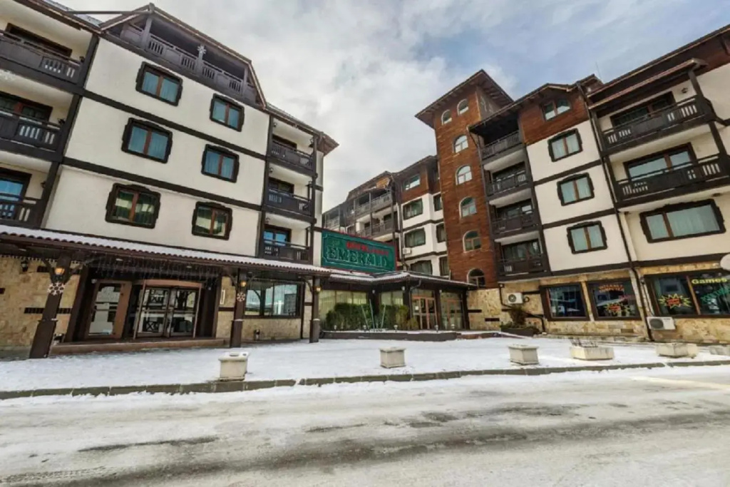 Snow Line Suites SLS