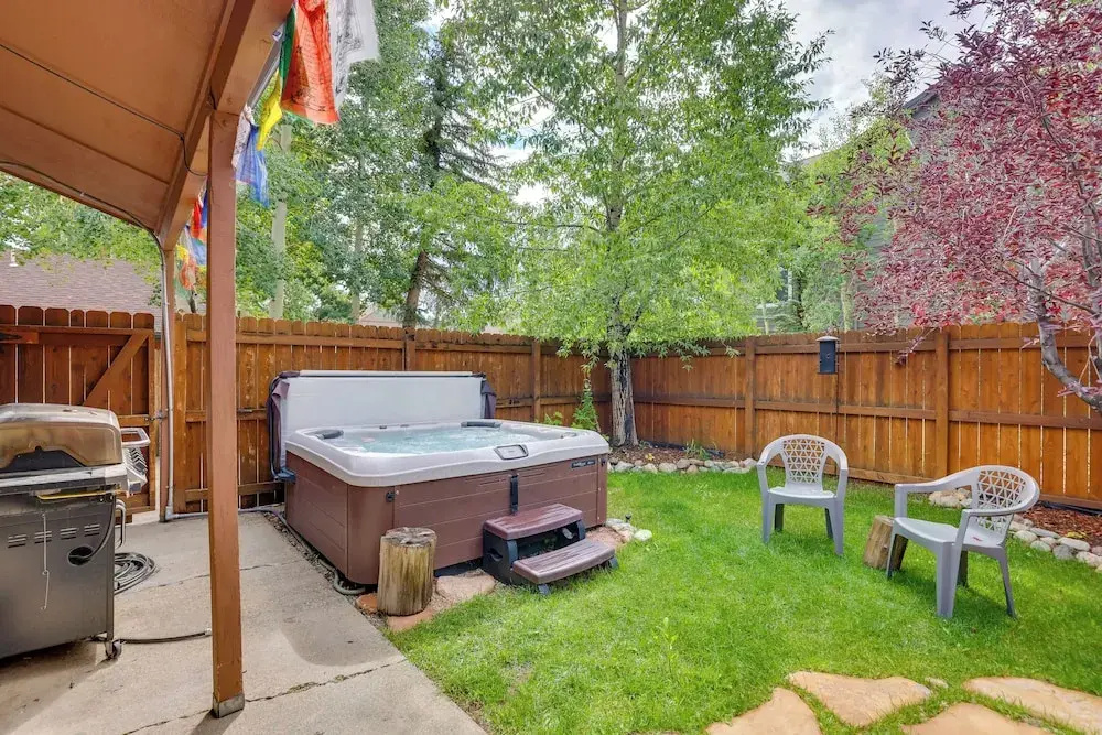 2 Mi to Frisco Ski Hill: Mountain Home w/ Hot Tub!