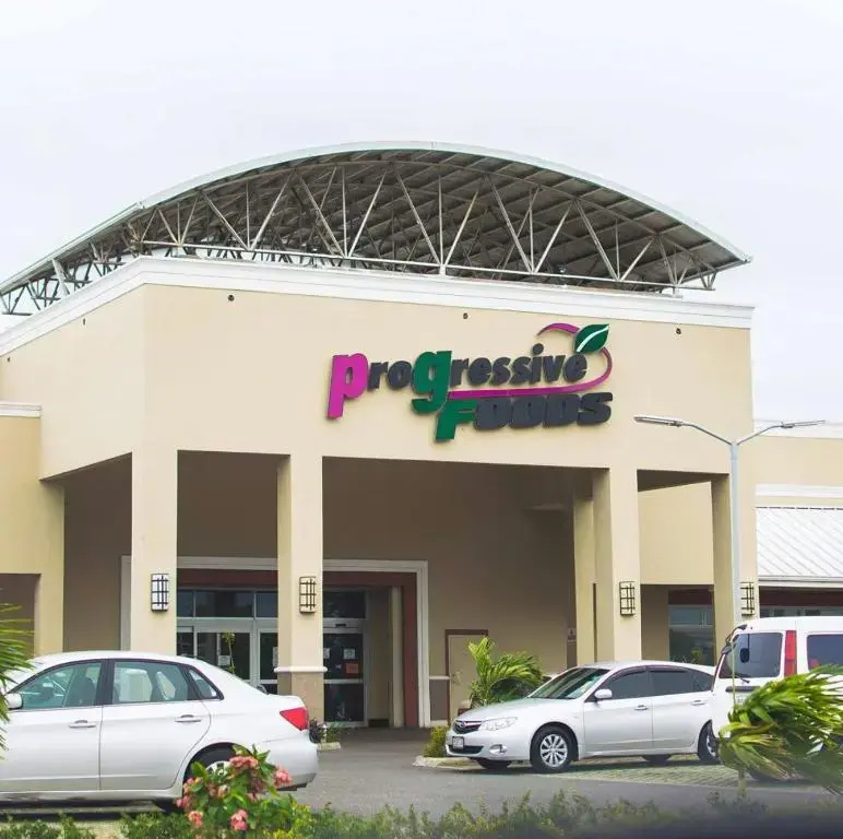 Portmore - Cheerful Private AC one Bedroom, Bathroom and Closet