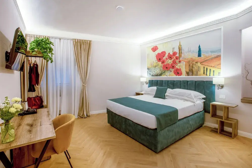 Standard Double room with city view (full double bed)