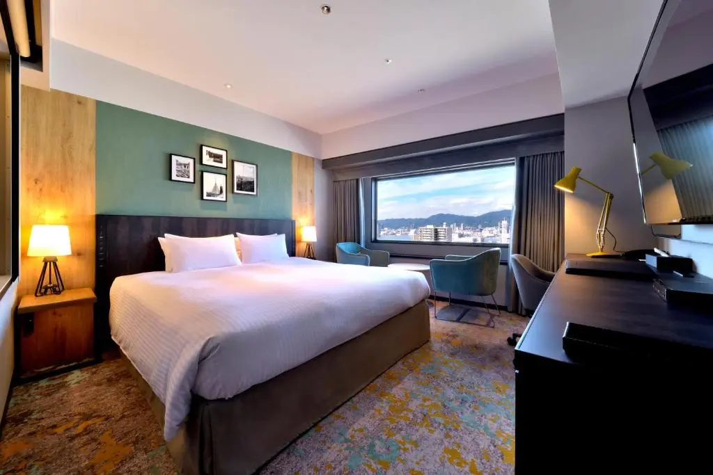 Premier Double room (full double bed)