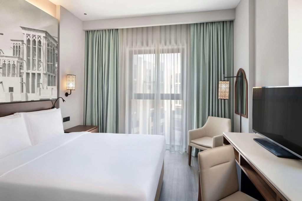 Ibis Styles Dubai Gold District — фото