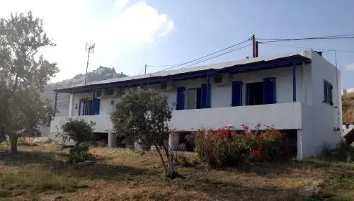 ELEFTHERIA rooms