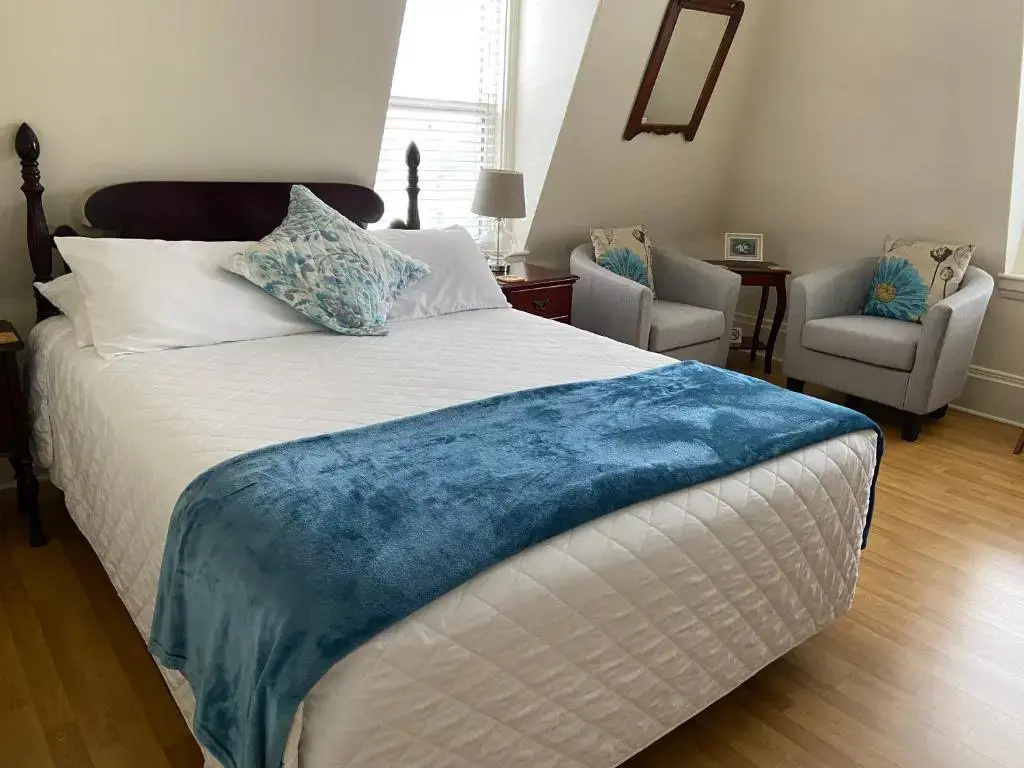Deluxe Double room with sea view full double bed
