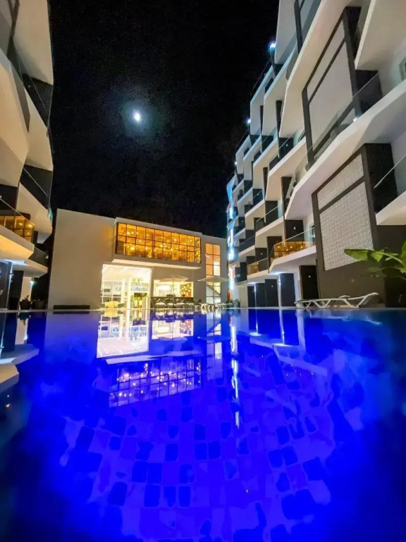 Hotel photo 12