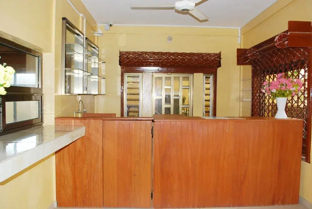 Diaspora Benin Hotel C-E