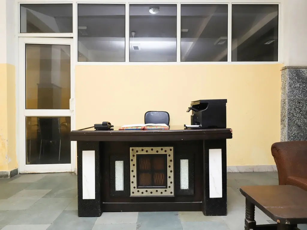 Charanpahari Hotel by OYO Rooms - Général