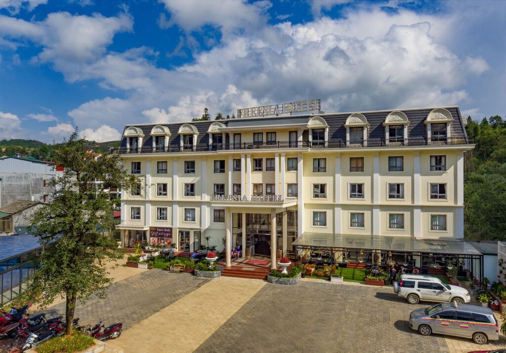 Freesia Hotel Sapa image