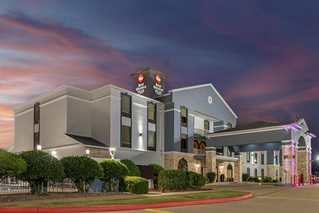 BEST WESTERN PLUS McKinney Inn & Suites