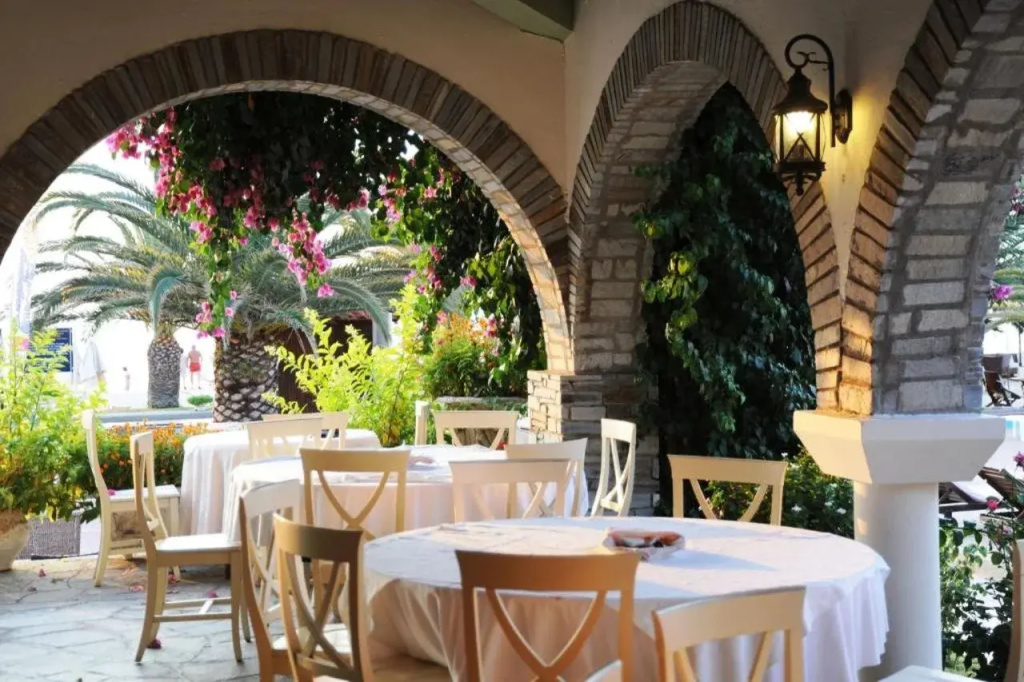 Assa Maris Beach Hotel - Général