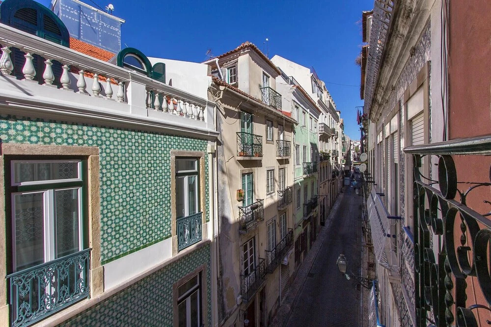 Bairro Alto Elegant by Homing