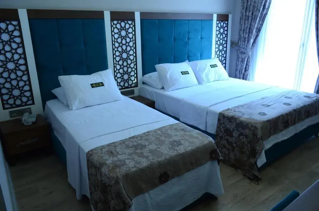 Economy room