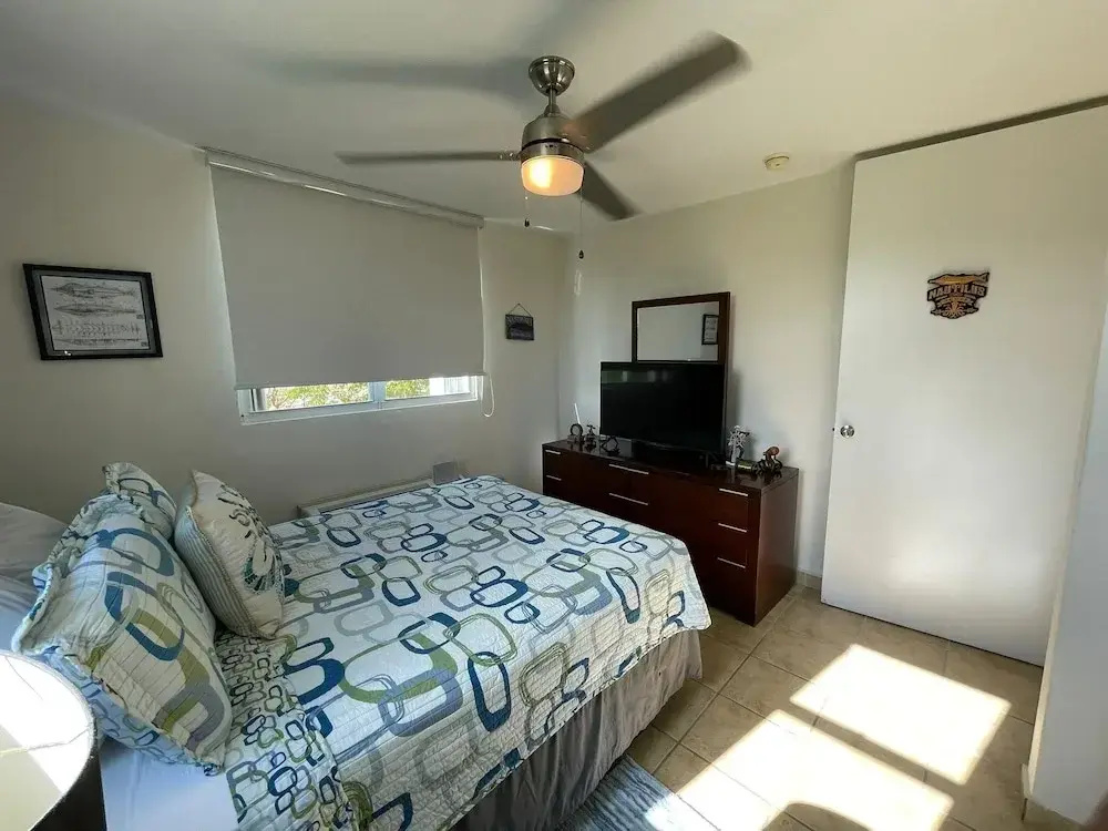 506 Ocean & Marina Views 3 Bed 2 Bath — фото 5