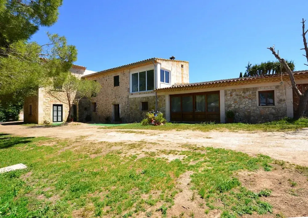 Beach Holiday Home With Private Pool